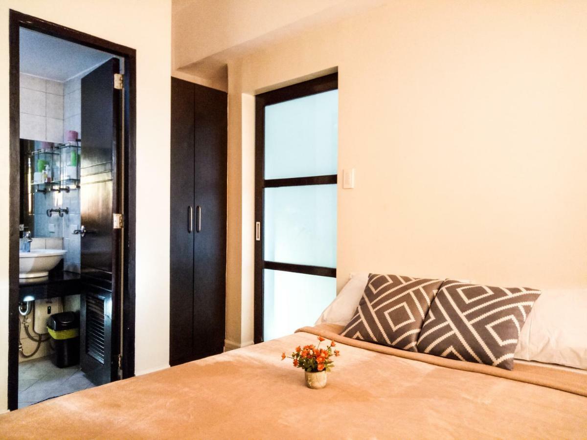 Forbes Area Bgc Taguig Manila Apartment Екстериор снимка
