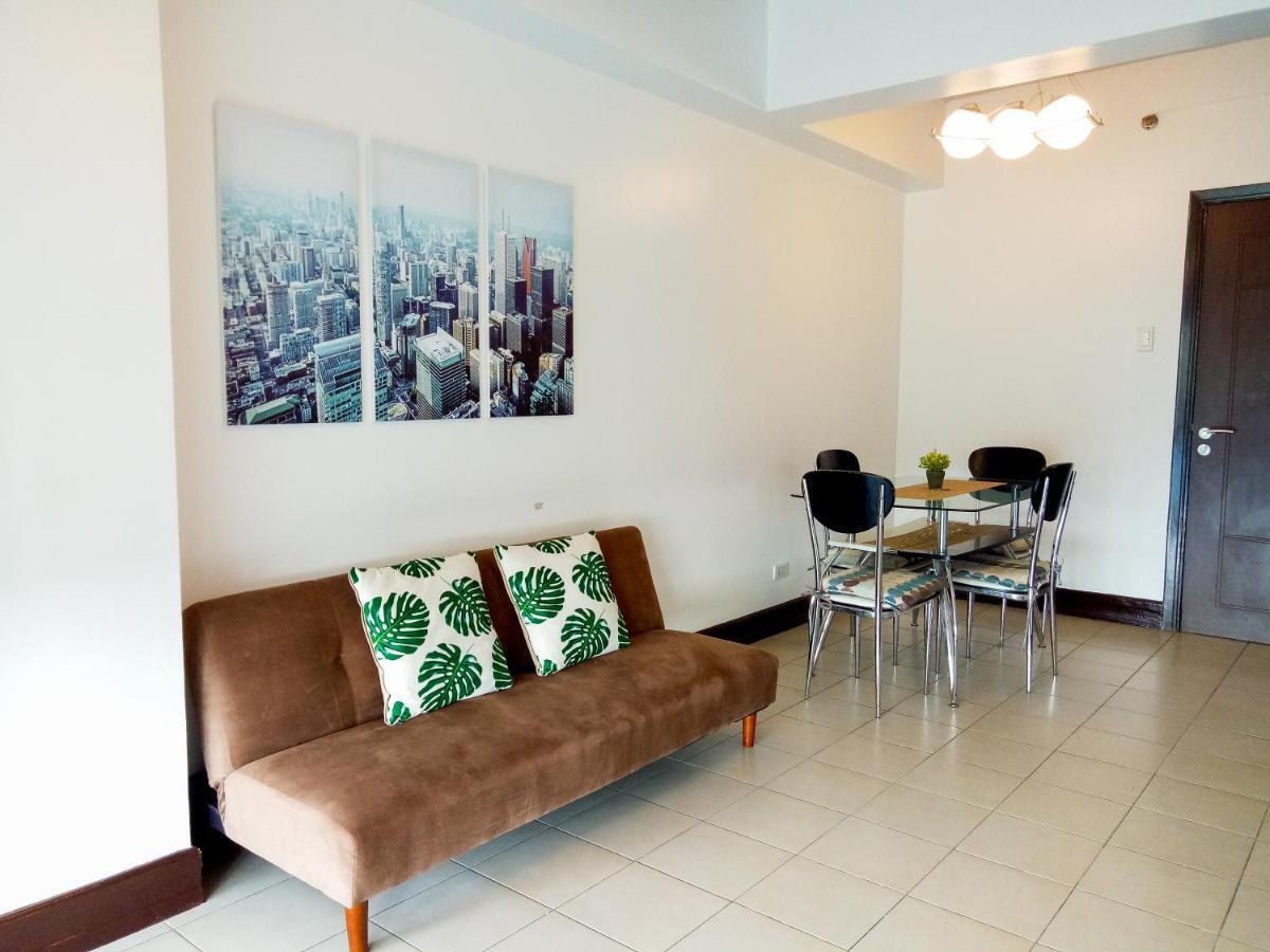 Forbes Area Bgc Taguig Manila Apartment Екстериор снимка