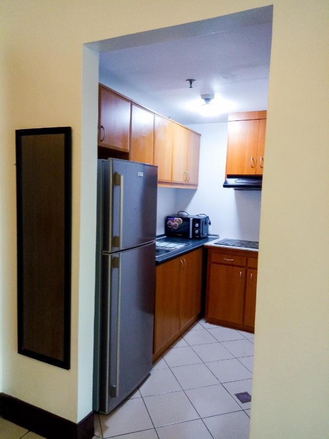 Forbes Area Bgc Taguig Manila Apartment Екстериор снимка