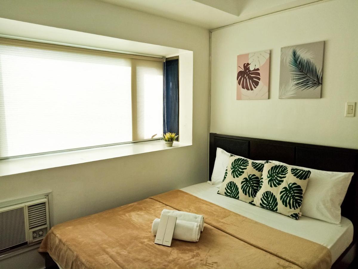 Forbes Area Bgc Taguig Manila Apartment Екстериор снимка