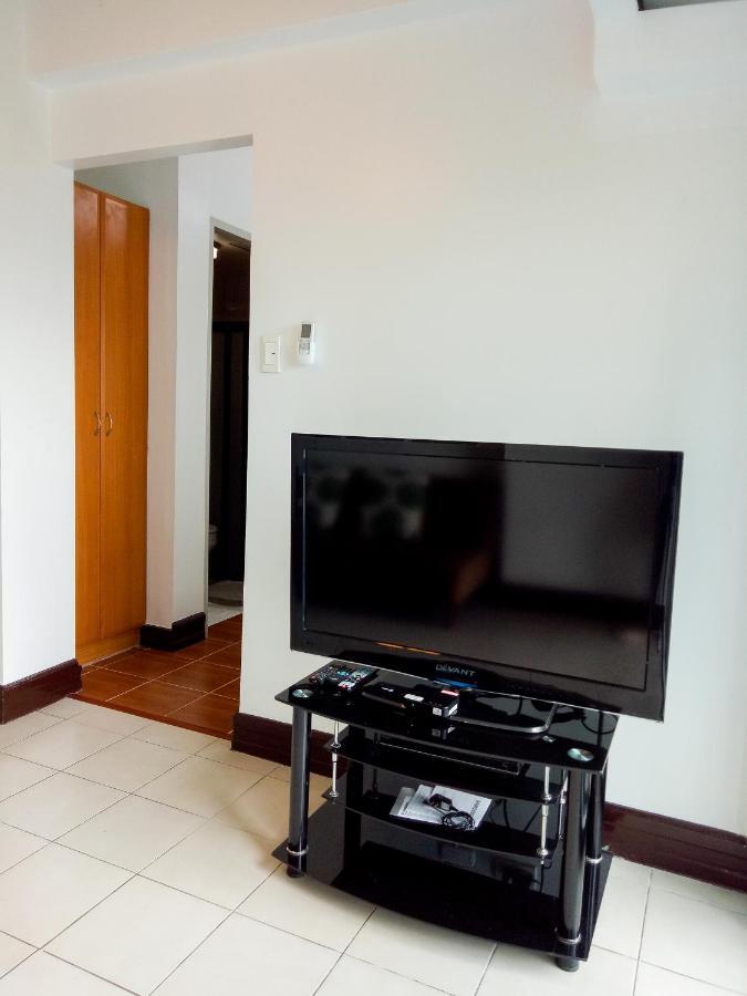 Forbes Area Bgc Taguig Manila Apartment Екстериор снимка